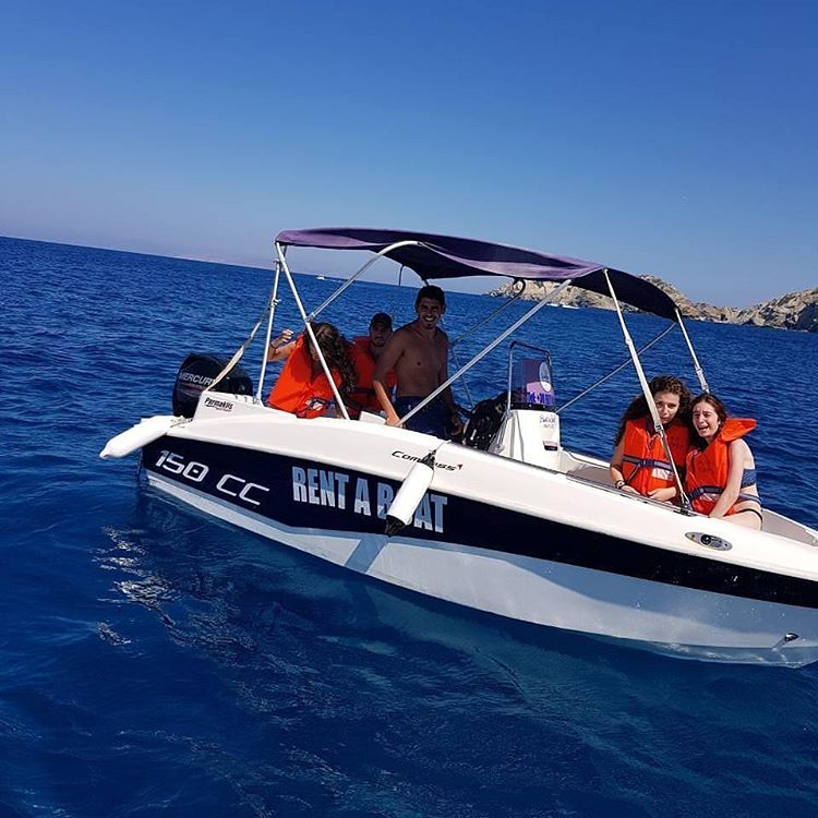 Rent a Boat Agia Pelagia